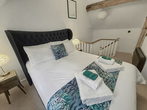 Photo 6- click for photo gallery